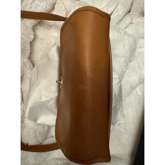 Excellent condition Coach vintage compartment British Tan - Picture 7 of 10